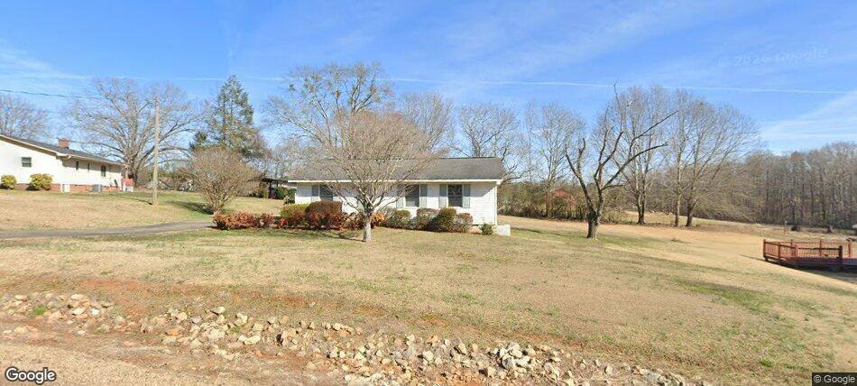 House for rent at 105 Oakmont 2 Dr, West Union, SC 29696