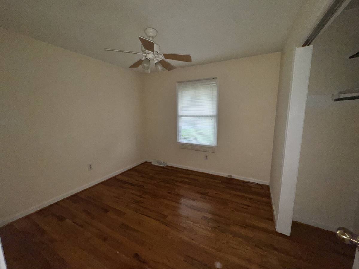 House for rent at 105 Oakmont 2 Dr, West Union, SC 29696