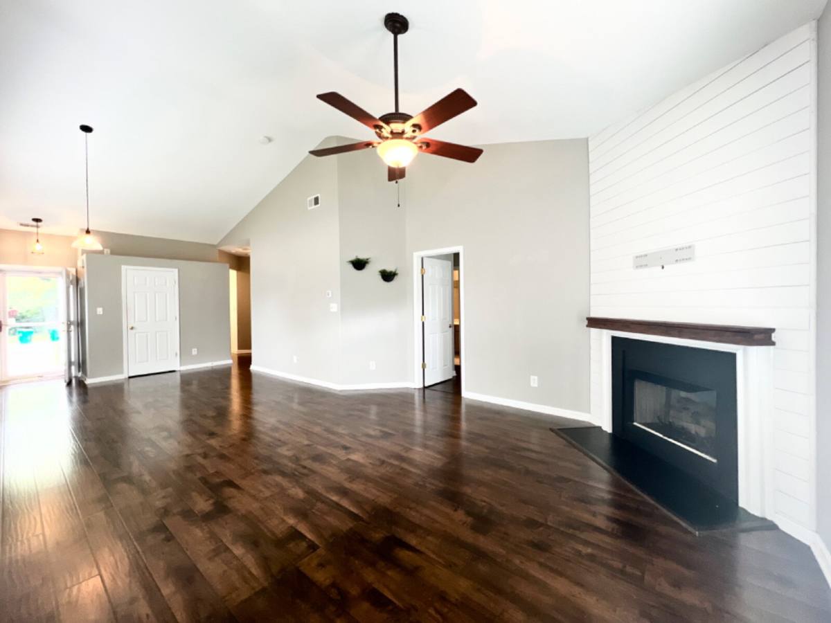 Townhouse for rent at 119 Ross Moore Ave, Charlotte, NC 28205