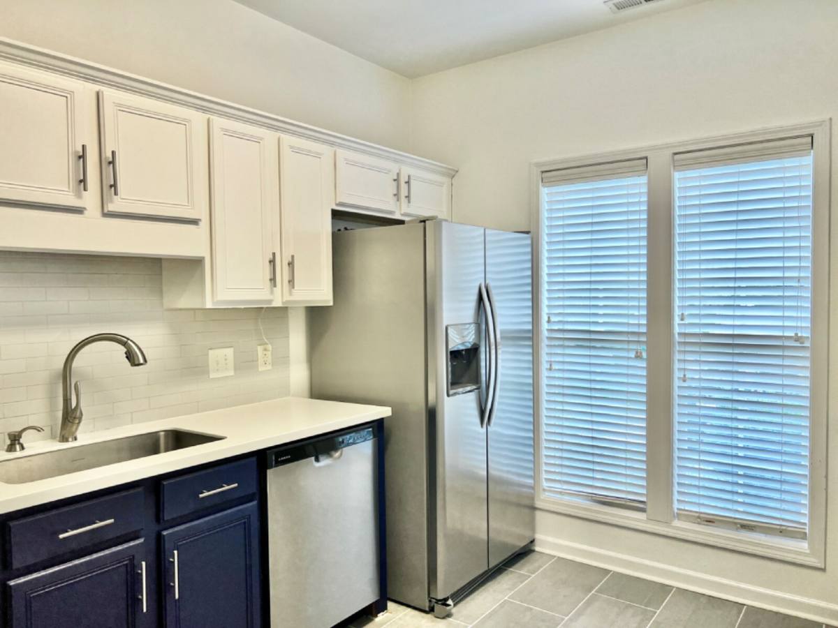 Townhouse for rent at 119 Ross Moore Ave, Charlotte, NC 28205