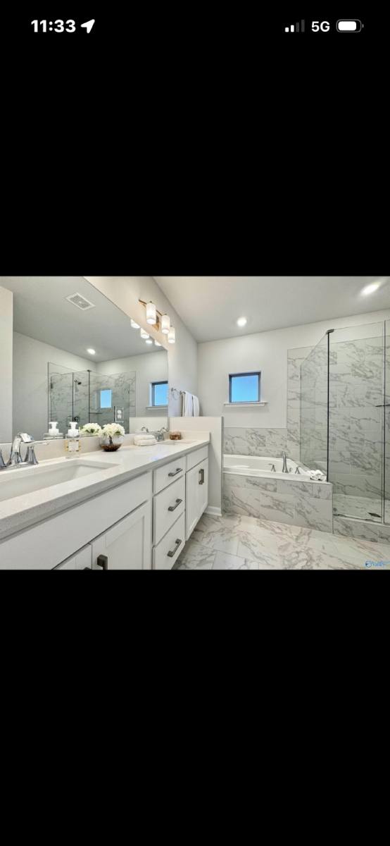 House for rent at 204 Cobbdale Park Dr, Harvest, AL 35749