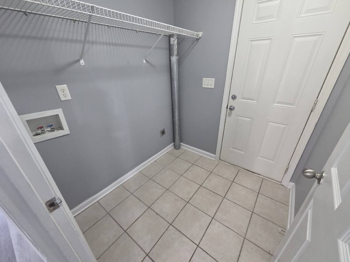 House for rent at 1214 Timber Creek Dr, Murfreesboro, TN 37128