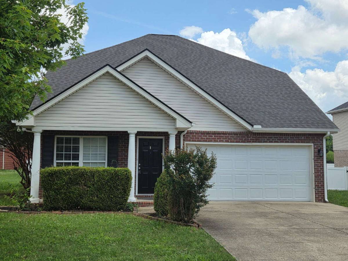 House for rent at 1214 Timber Creek Dr, Murfreesboro, TN 37128