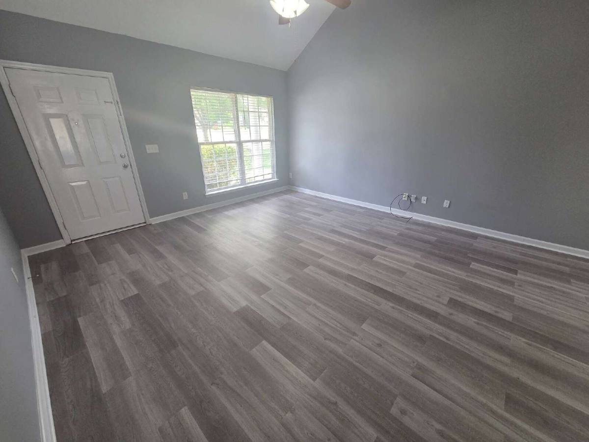 House for rent at 1214 Timber Creek Dr, Murfreesboro, TN 37128