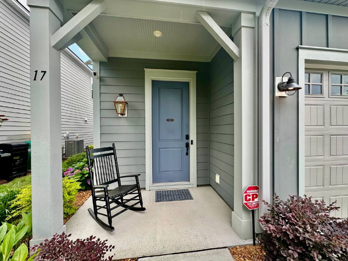 House for rent at 17 Ivory Elm Stroll, Bluffton, SC 29910