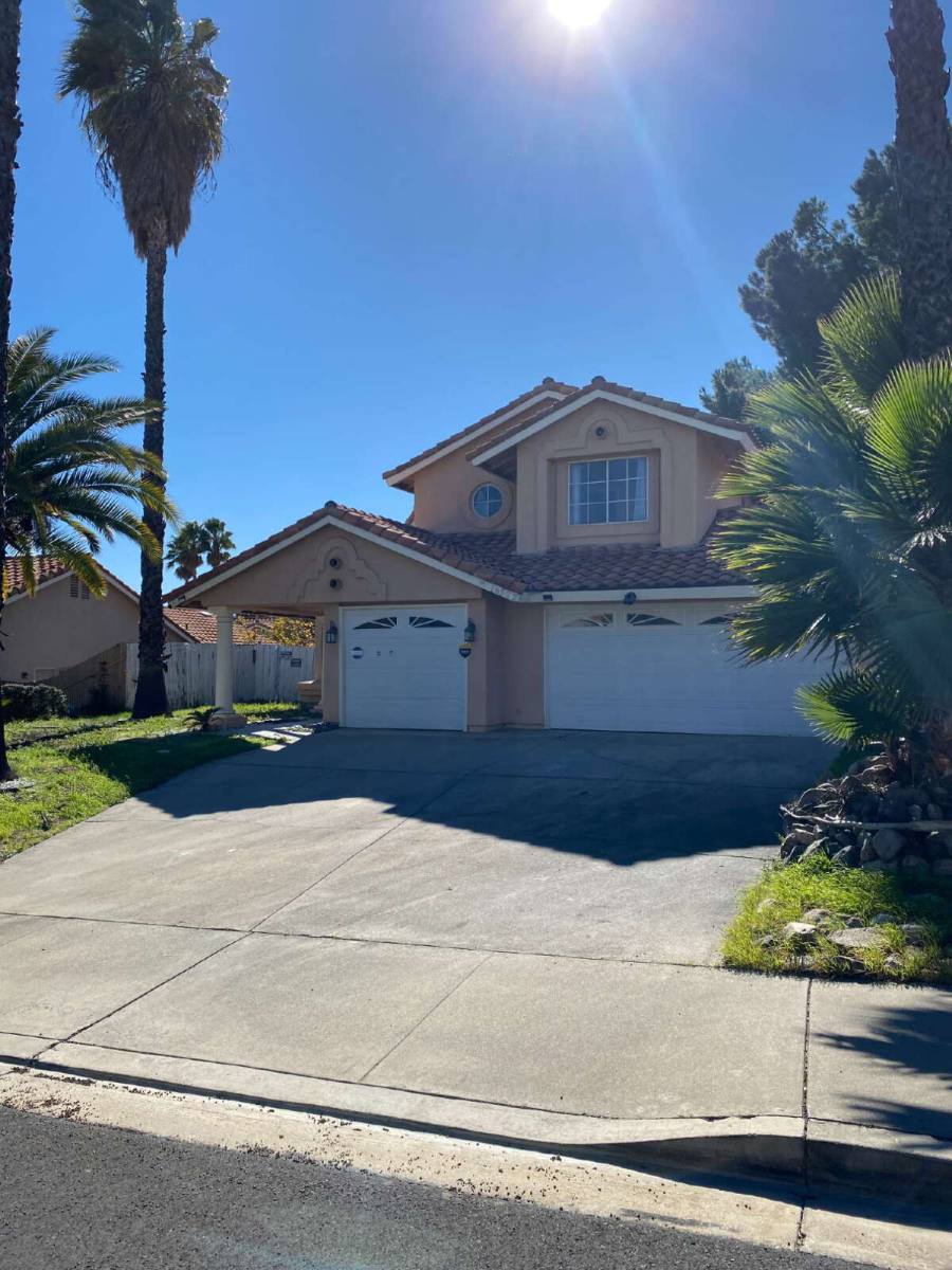House for rent at 16502 Mango Way, Lake Elsinore, CA 92530