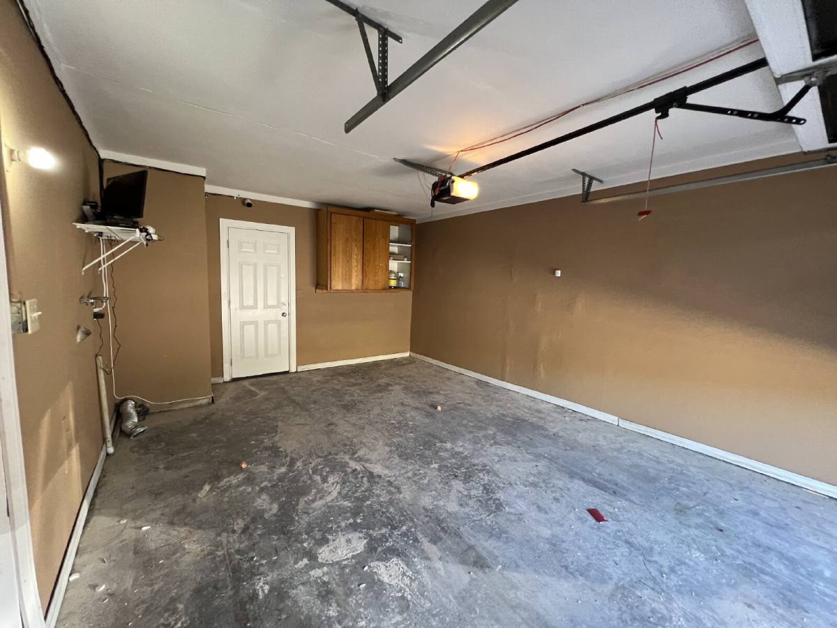 House for rent at 16510 Lakeshore Dr, Lake Elsinore, CA 92530