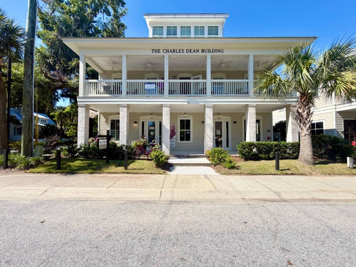 Apartment for rent at 16 Church St #200, Bluffton, SC 29910