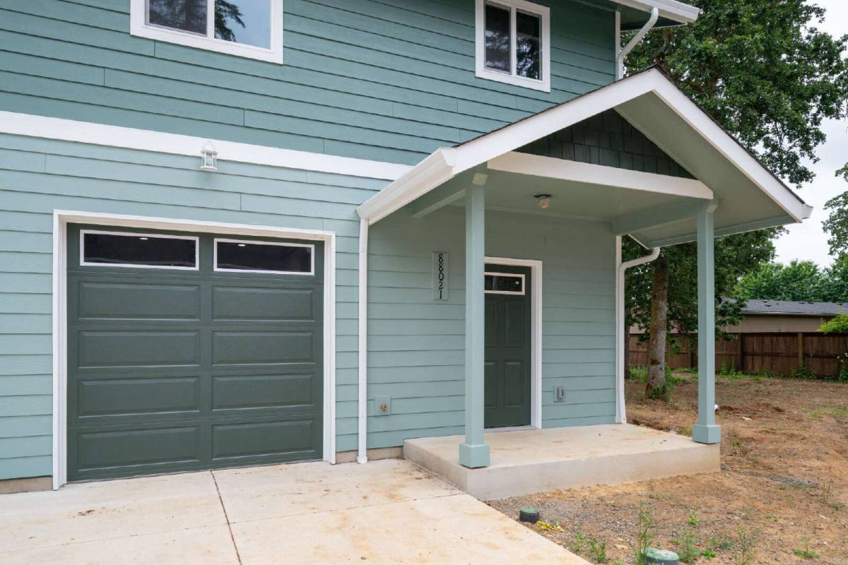 Apartment for rent at 88048 7th St, Veneta, OR 97487