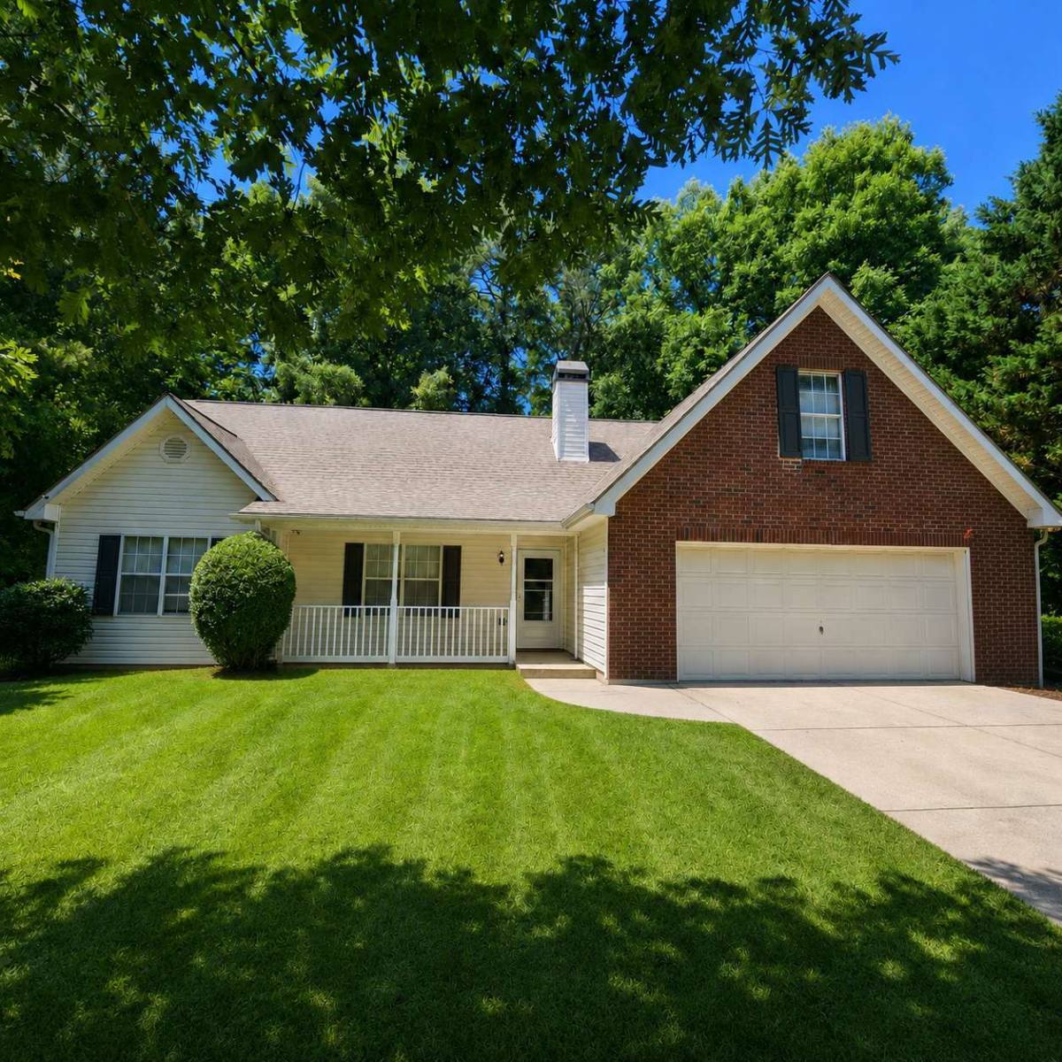 House for rent at 253 Pebble Creek Dr, McDonough, GA 30253