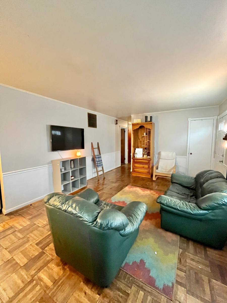House for rent at 549 W 13th St, Indianapolis, IN 46202