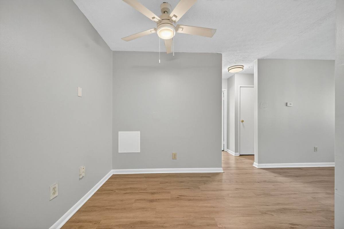 Apartment for rent at 2419 Ohio Ave, Cincinnati, OH 45219