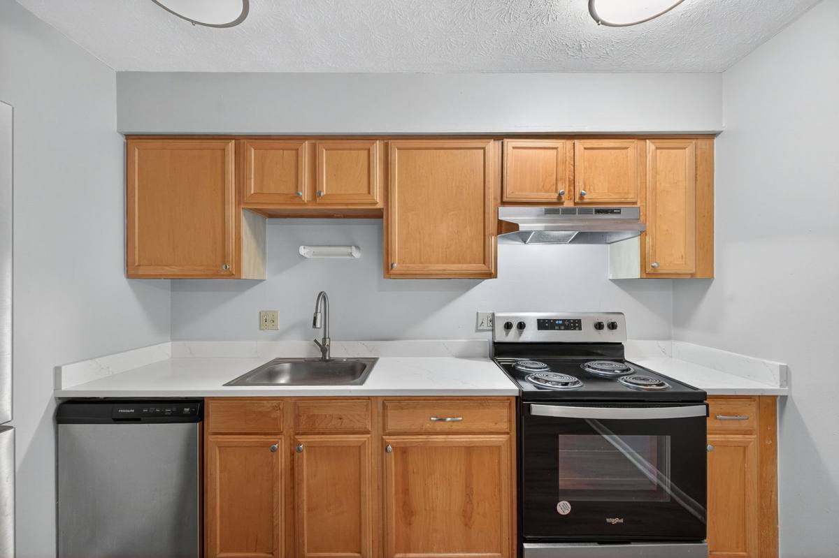 Apartment for rent at 2419 Ohio Ave, Cincinnati, OH 45219