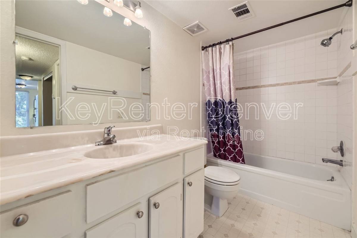 Condo for rent at 9727 E Peakview Ave #A11, Englewood, CO 80111