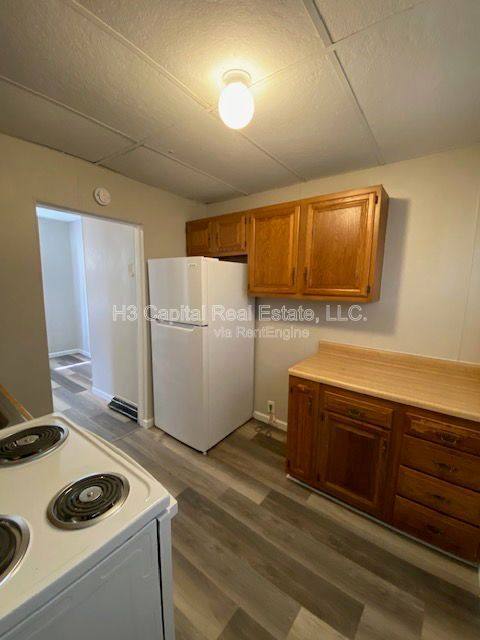 House for rent at 809 Greenwood St, Madison, IL 62060