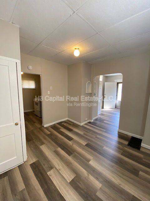House for rent at 809 Greenwood St, Madison, IL 62060