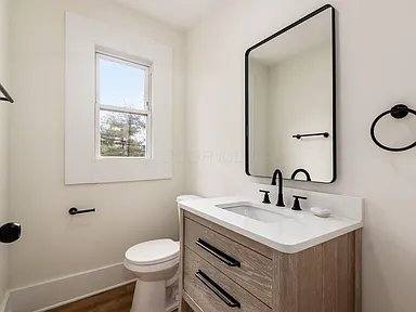 Townhouse for rent at 1165 E Whittier St, Columbus, OH 43206