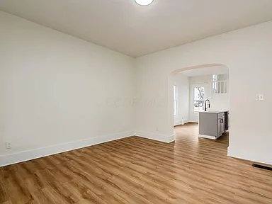 Townhouse for rent at 1165 E Whittier St, Columbus, OH 43206