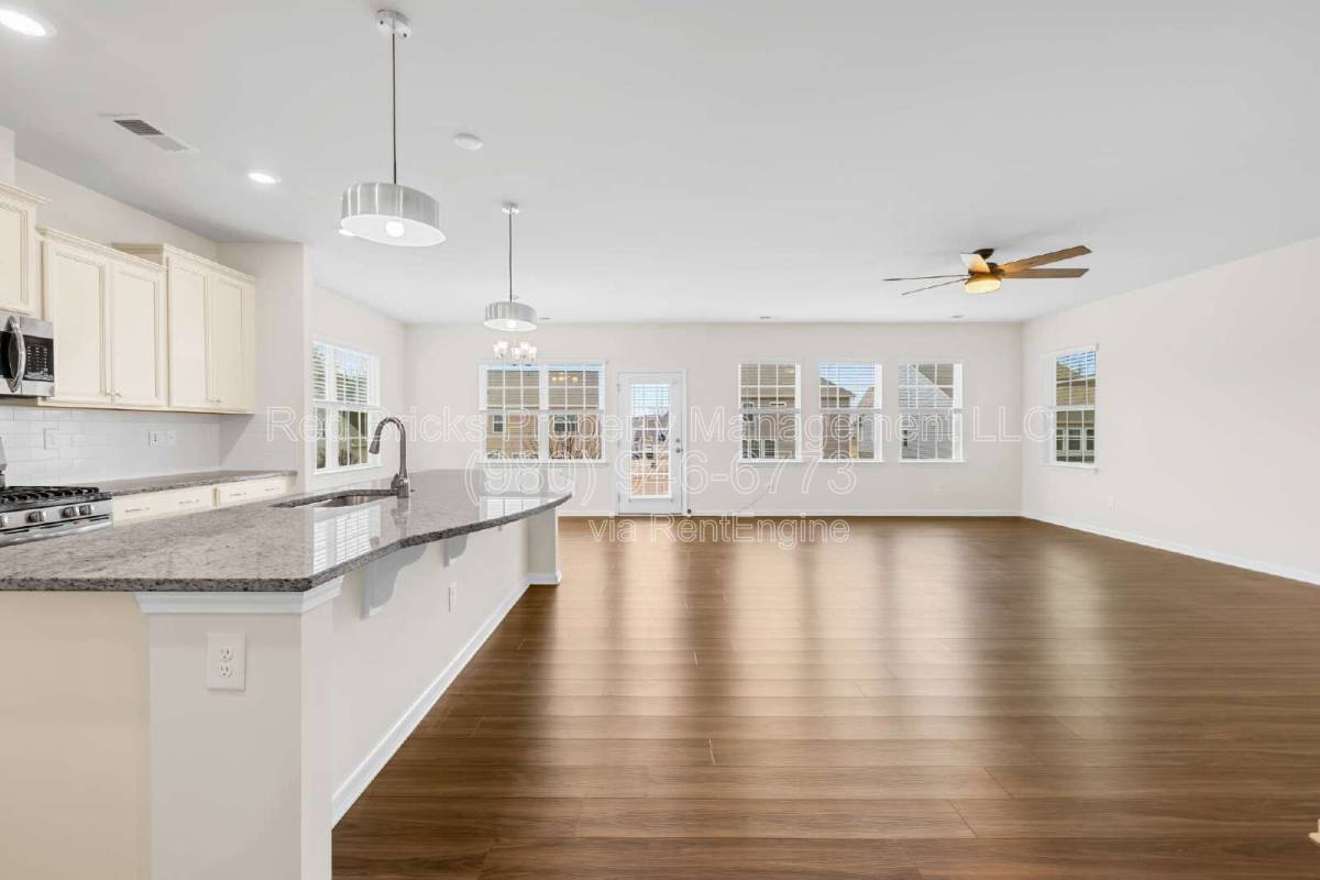 House for rent at 2207 Restina Dr, Waxhaw, NC 28173
