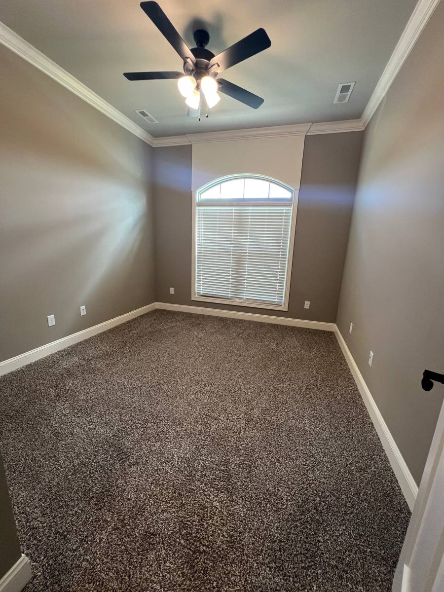 Townhouse for rent at 556 Cumberland Pointe Lane, Bowling Green, KY 42103