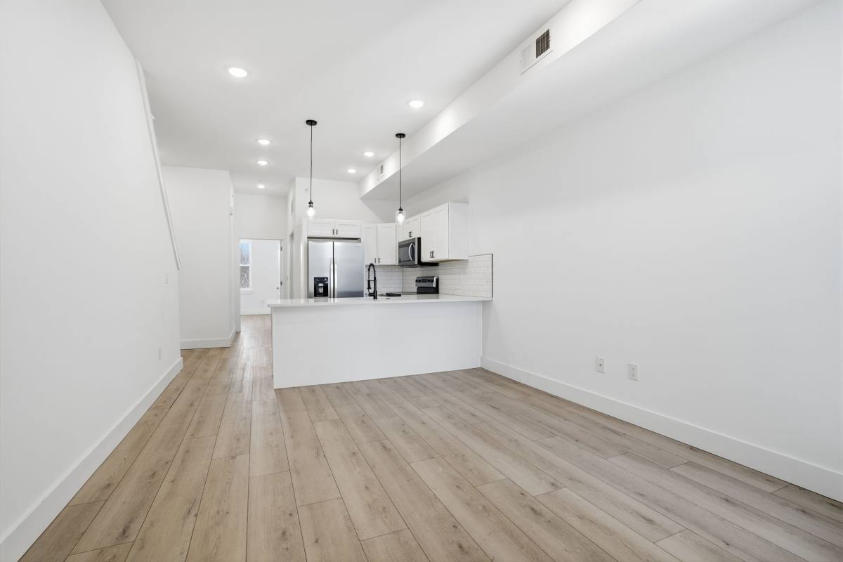 Apartment for rent at 147-149 N Gross St #2, Philadelphia, PA 19139