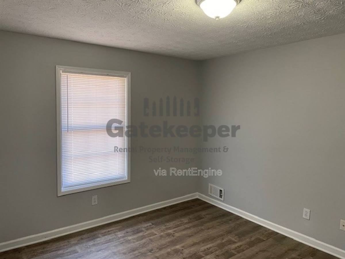 House for rent at 65 Stokes Dr, Stockbridge, GA 30281