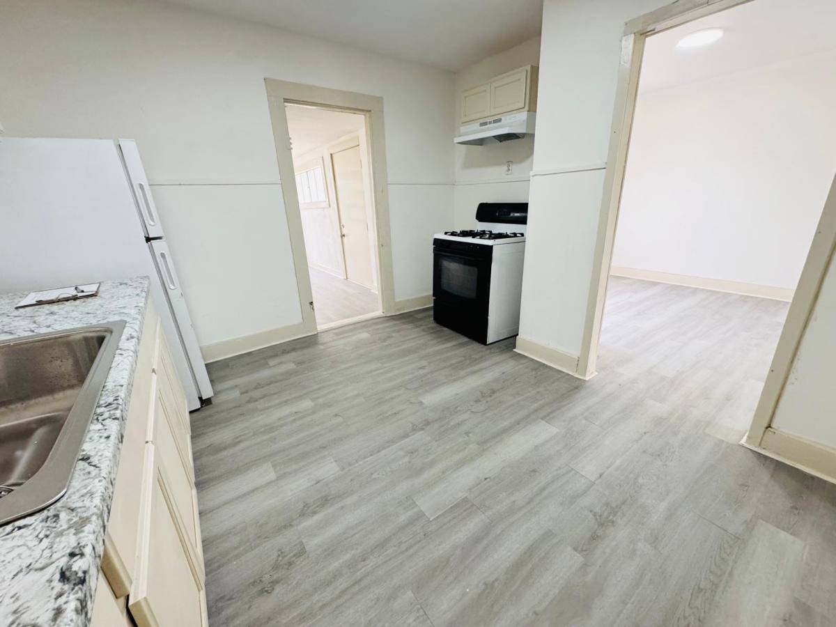 House for rent at 66 E Ave #G, San Angelo, TX 76903