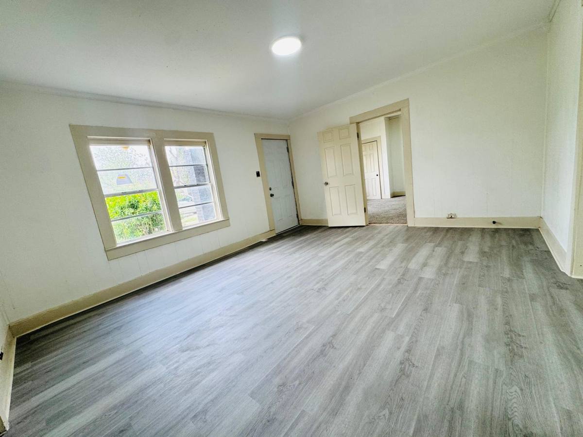 House for rent at 66 E Ave #G, San Angelo, TX 76903