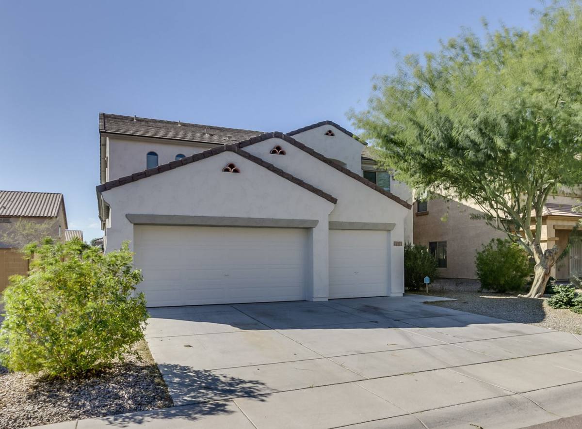 House for rent at 5413 W Apollo Rd, Laveen, AZ 85339