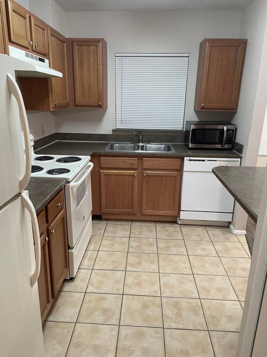 Condo for rent at 5408 E Michigan St #5, Orlando, FL 32812
