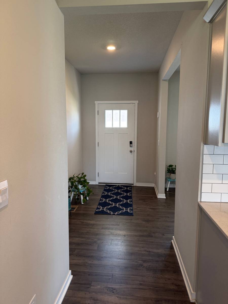 House for rent at 10340 Powell Ave, Johnston, IA 50131