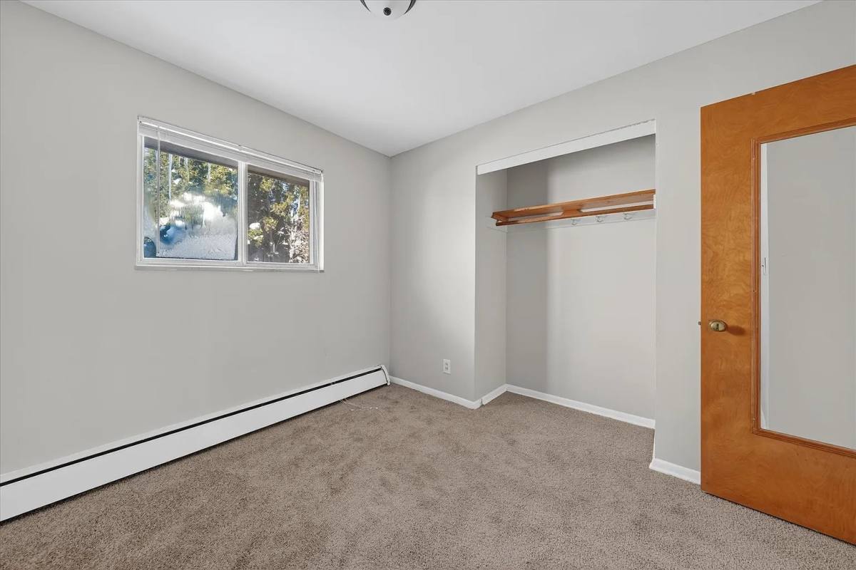 Apartment for rent at 23 W Burdick St #4, Oxford, MI 48371