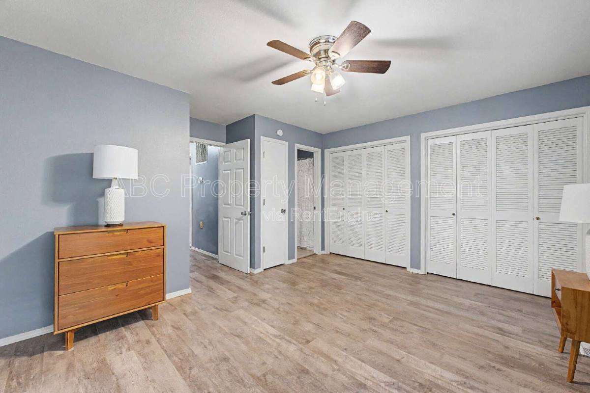 Condo for rent at 2 William Lane, Bella Vista, AR 72715