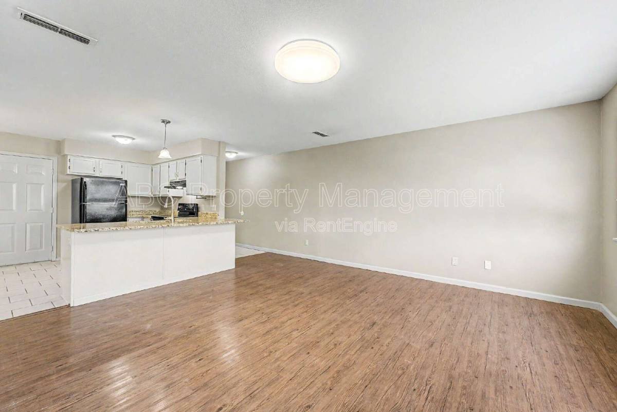 Apartment for rent at 3033 Mica St, Fayetteville, AR 72704