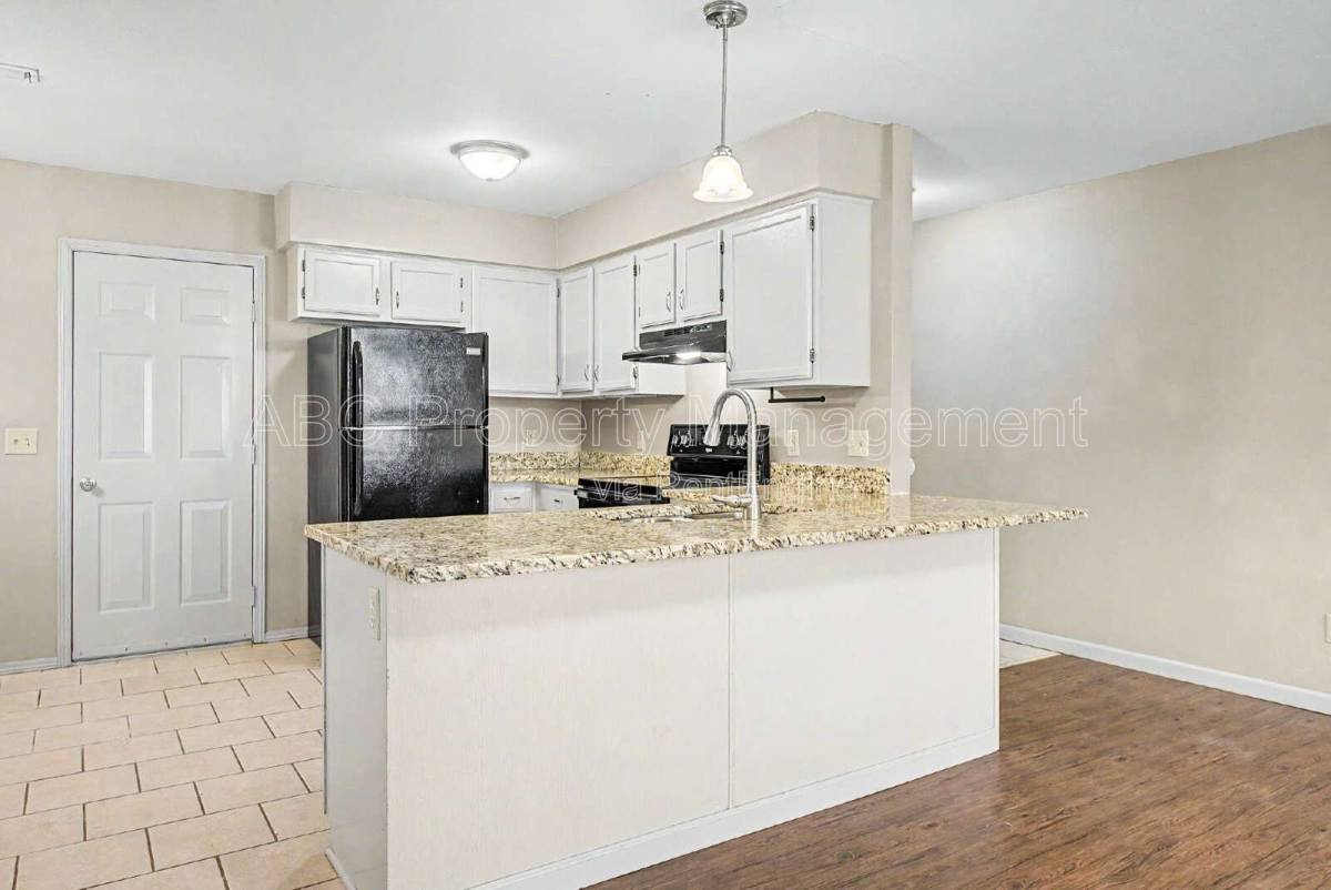 Apartment for rent at 3033 Mica St, Fayetteville, AR 72704