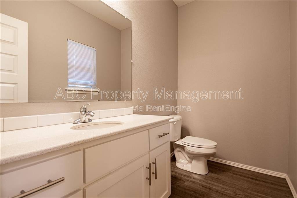 Townhouse for rent at 4133 W Santa Maria Lane, Fayetteville, AR 72704