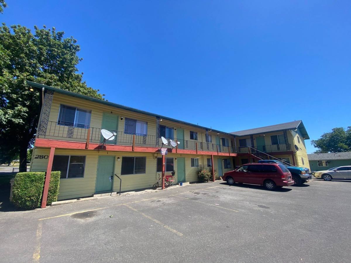 Apartment for rent at 280 SE Orchard Ave #1, Dallas, OR 97338