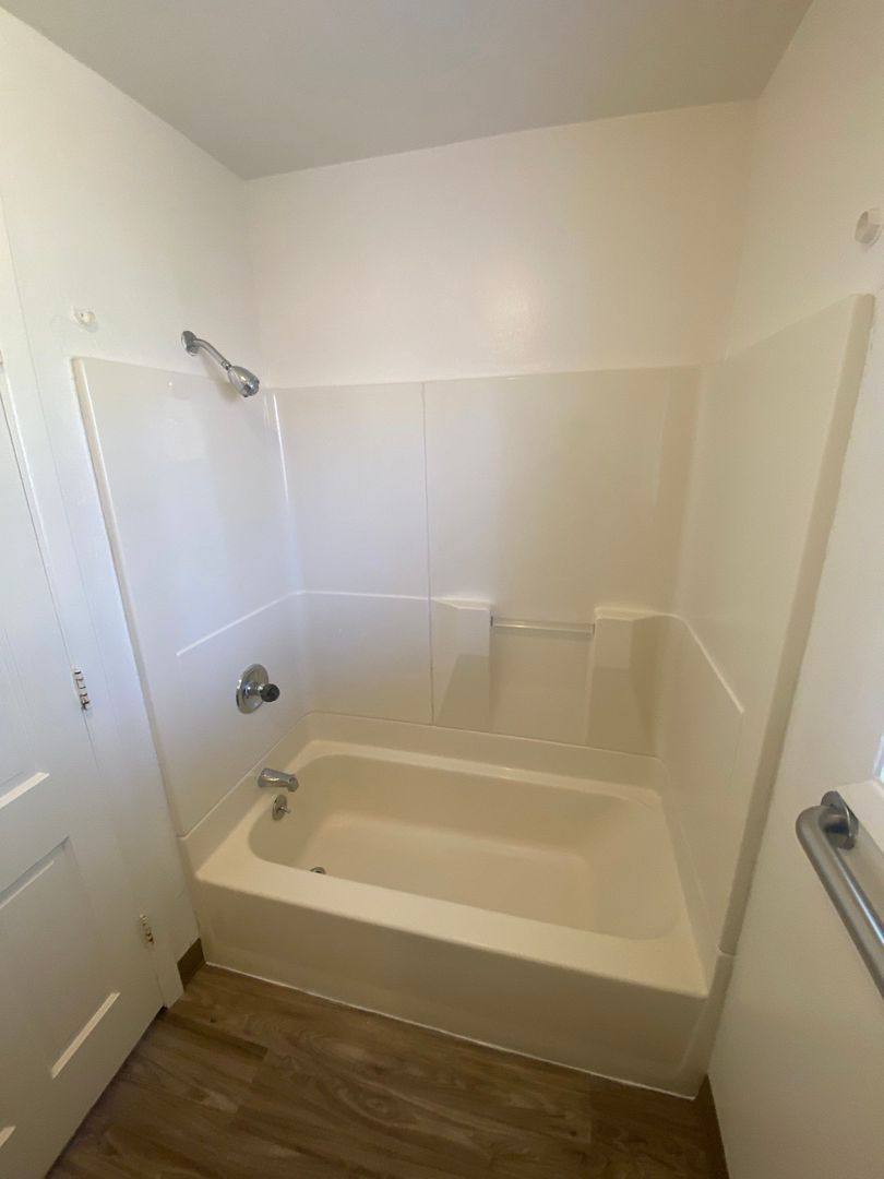 Apartment for rent at 280 SE Orchard Ave #1, Dallas, OR 97338