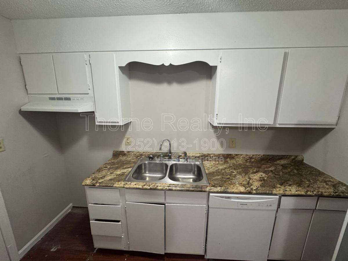 Apartment for rent at 2257 Sherwood Ave, Tarboro, NC 27886