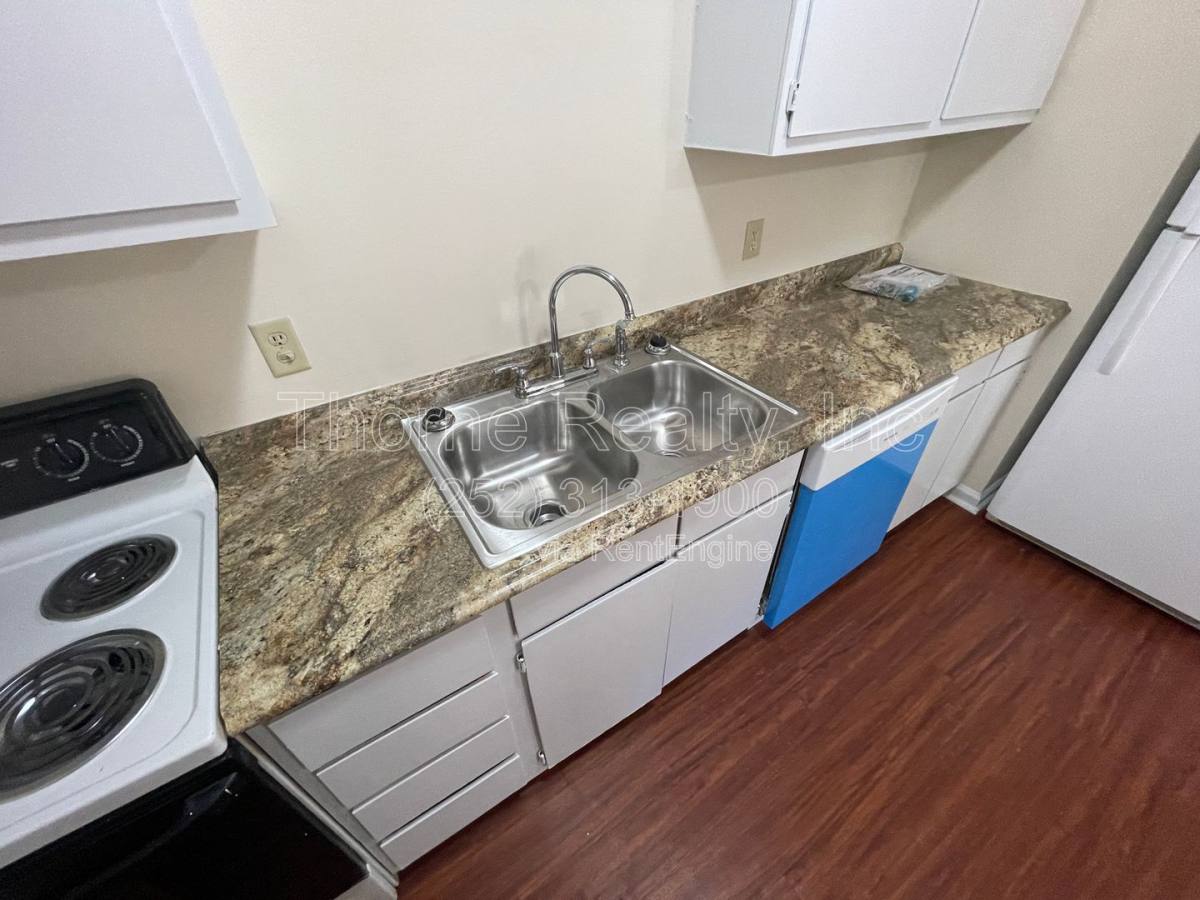 Apartment for rent at 2257 Sherwood Ave, Tarboro, NC 27886