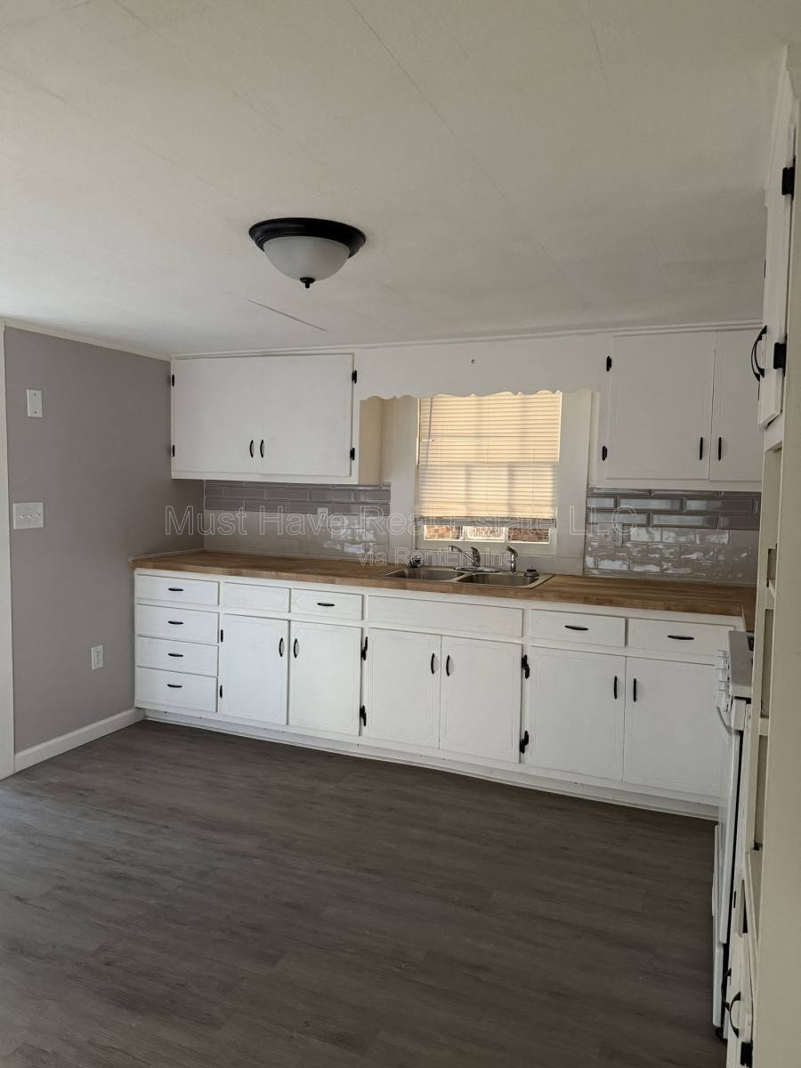 Apartment for rent at 16 Duke Power Rd #1, Granite Falls, NC 28630