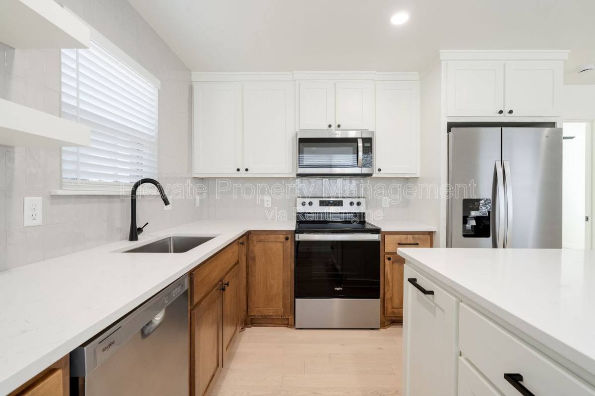Apartment for rent at 1614 NW 17th St #8, Oklahoma City, OK 73106