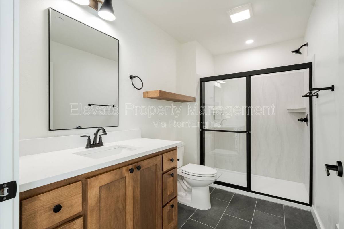 Apartment for rent at 1614 NW 17th St #8, Oklahoma City, OK 73106