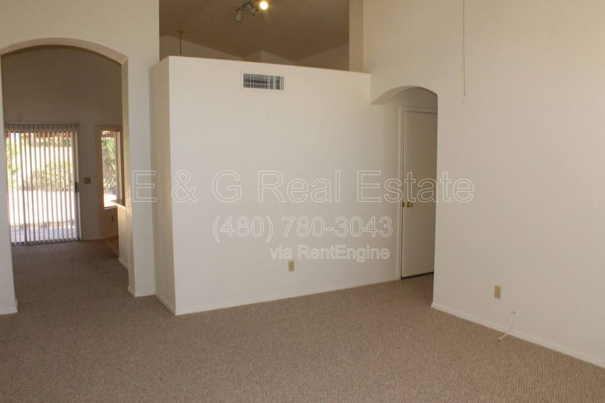 House for rent at 19455 N 34th St, Phoenix, AZ 85050