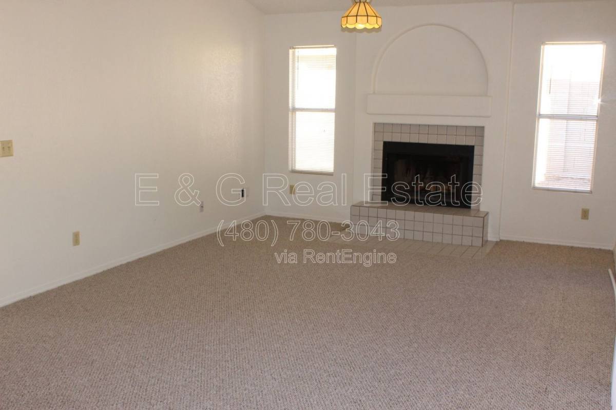 House for rent at 19455 N 34th St, Phoenix, AZ 85050