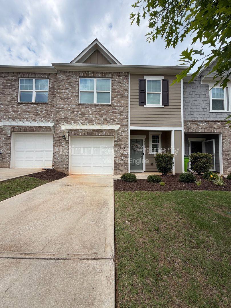 Townhouse for rent at 177 Swindon Dr, McDonough, GA 30253