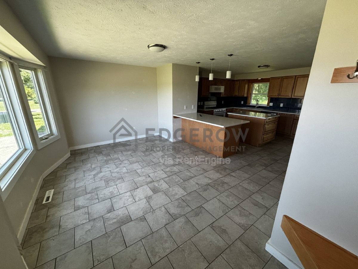 House for rent at 3262 68th St SW, Byron Center, MI 49315