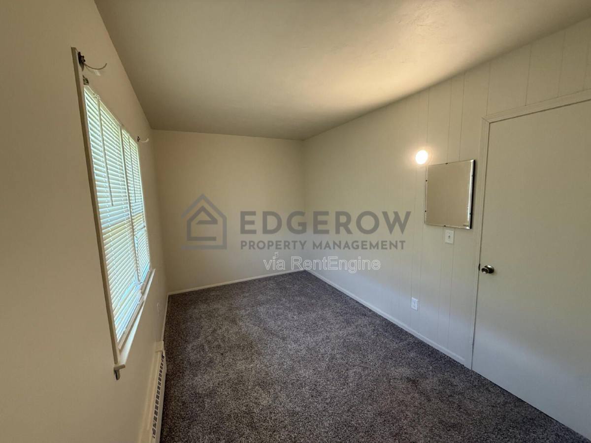 Apartment for rent at 13827 Ironwood Dr NW #7, Grand Rapids, MI 49534