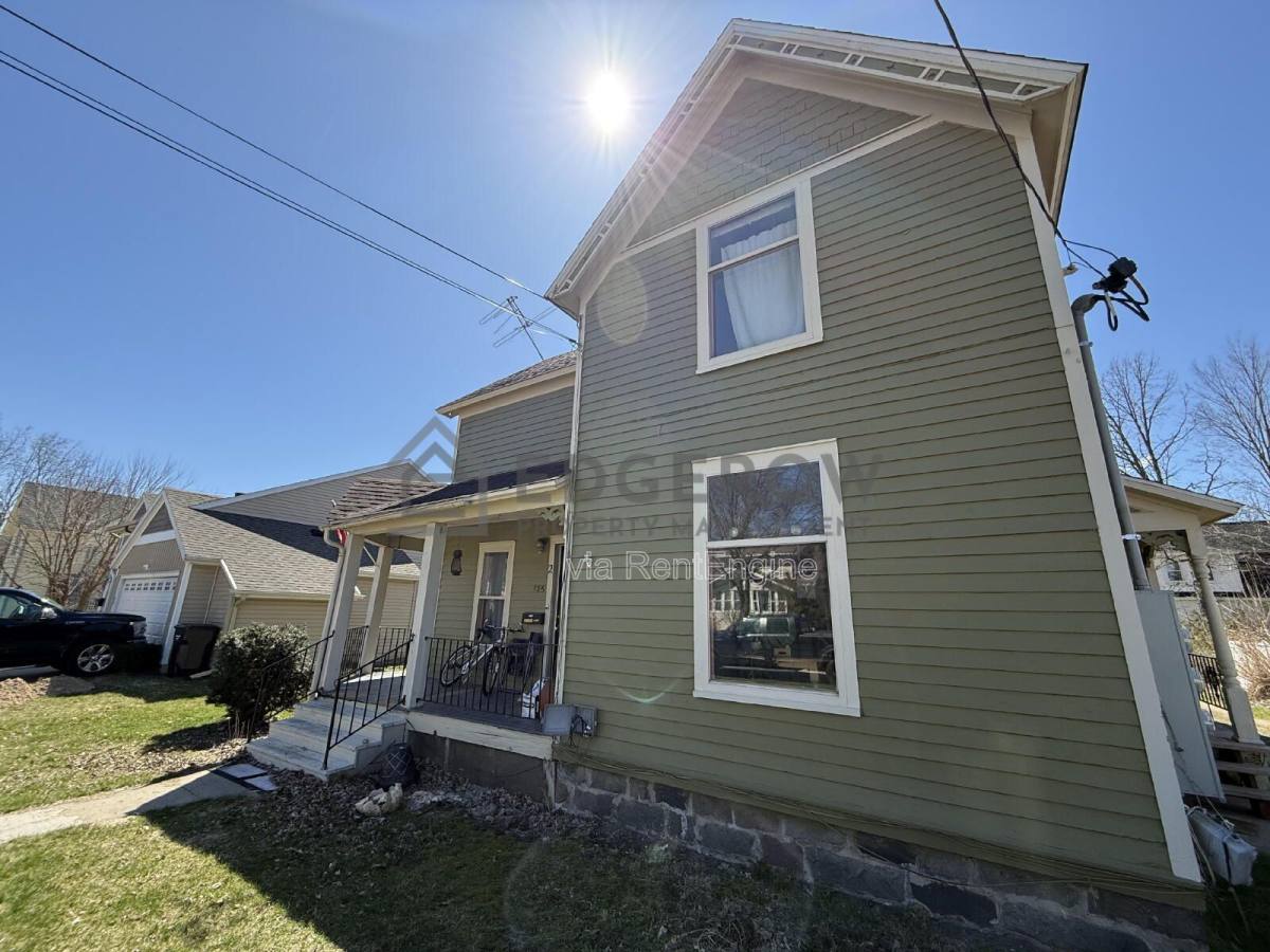 Apartment for rent at 136 Centennial St #1, Sparta, MI 49345