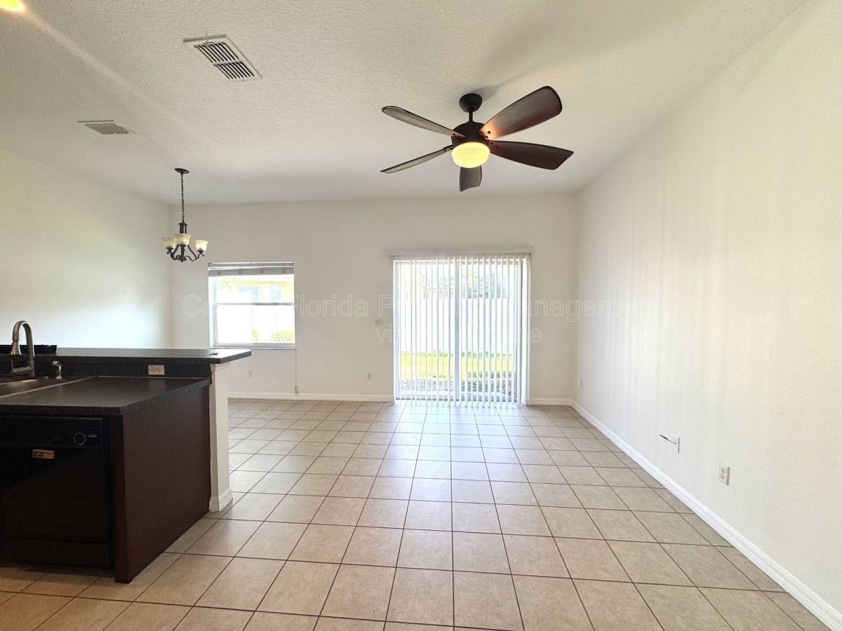 Townhouse for rent at 12117 Citruswood Dr, Orlando, FL 32832